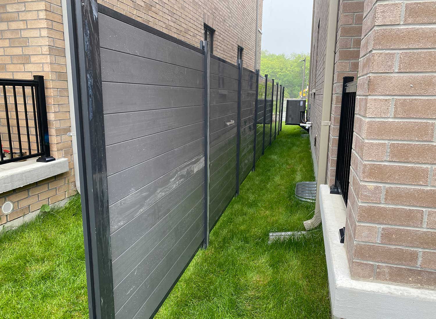 Composite Privacy Screens