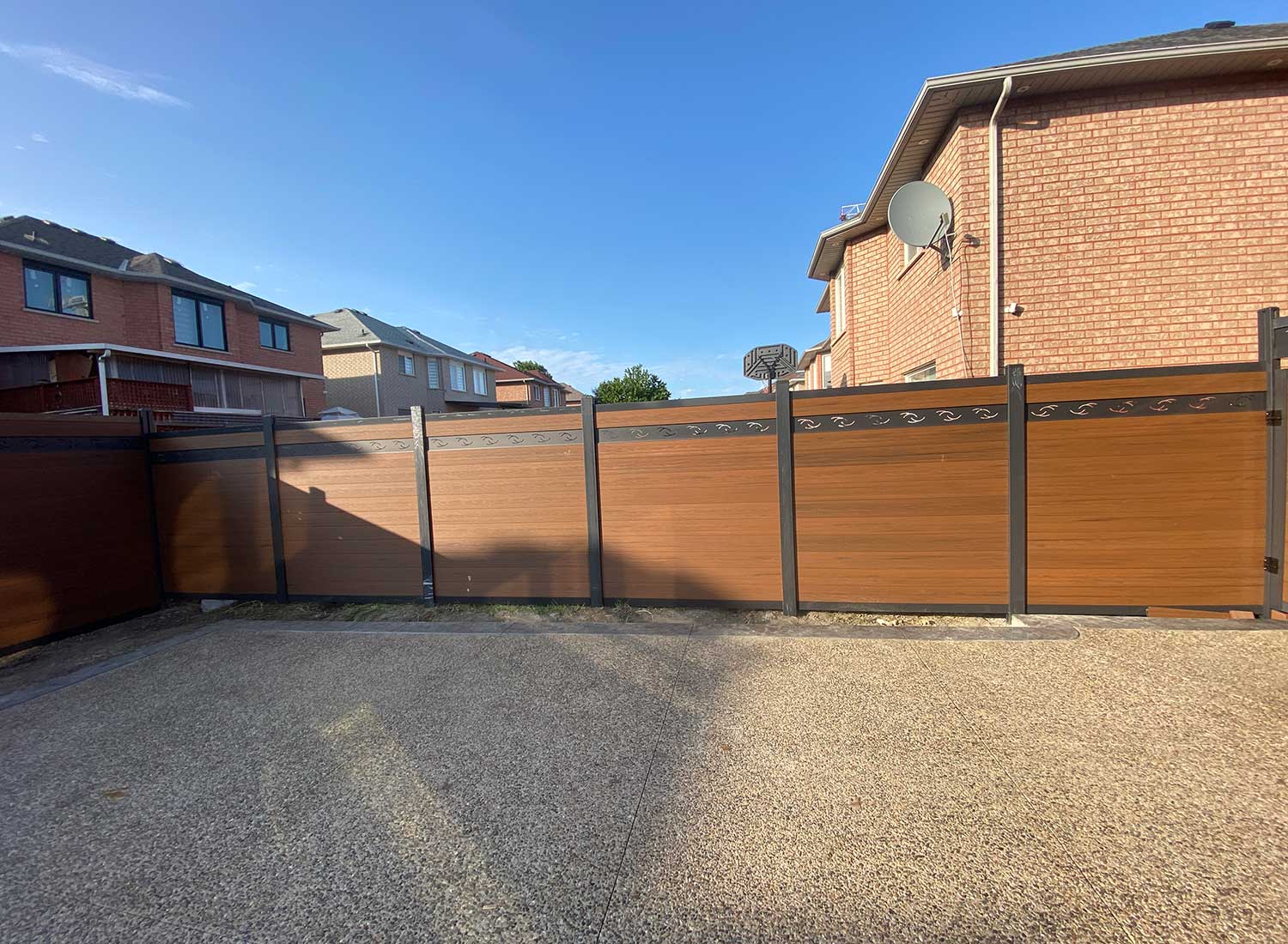 Composite Privacy Screens - Image 3